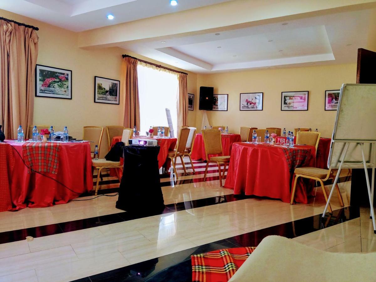 Falcon Heights Hotel Nanyuki Eksteriør billede