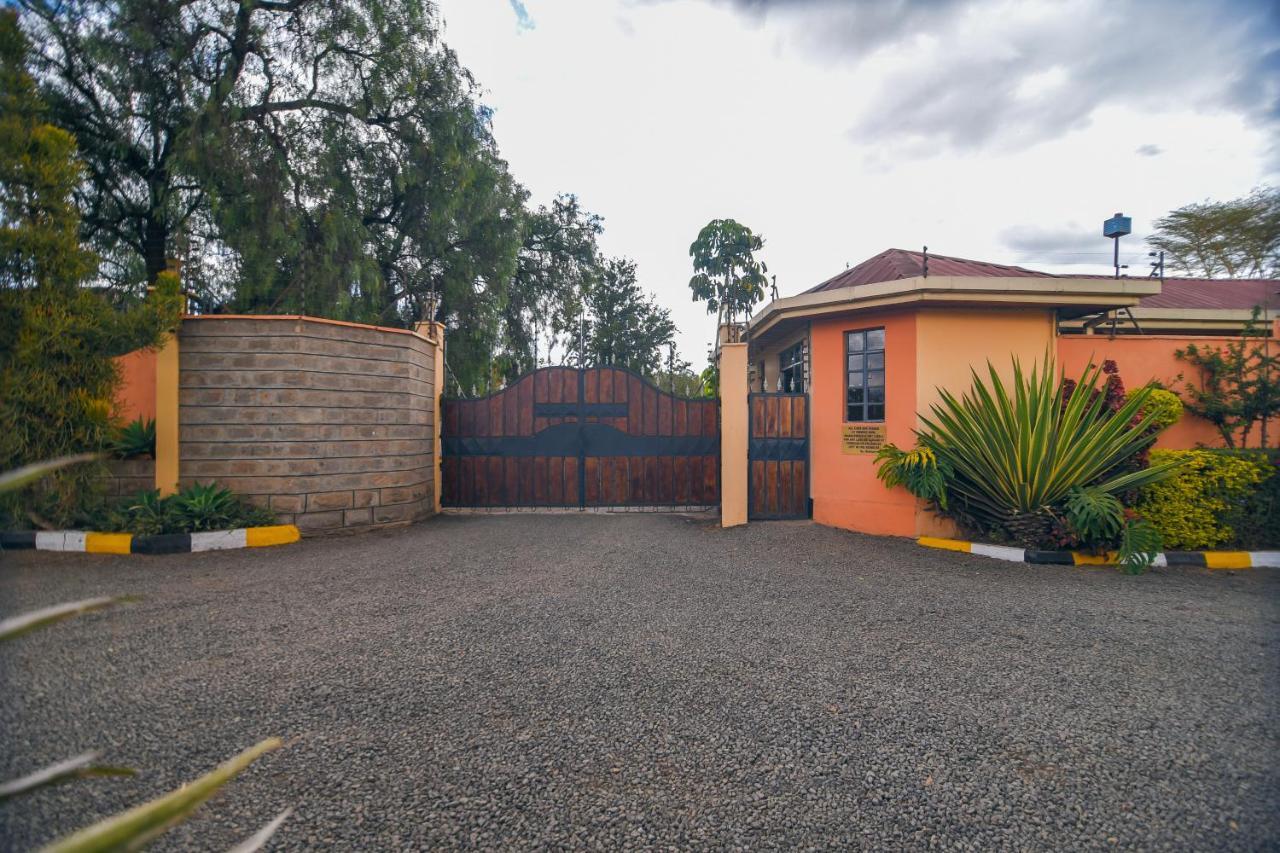 Falcon Heights Hotel Nanyuki Eksteriør billede